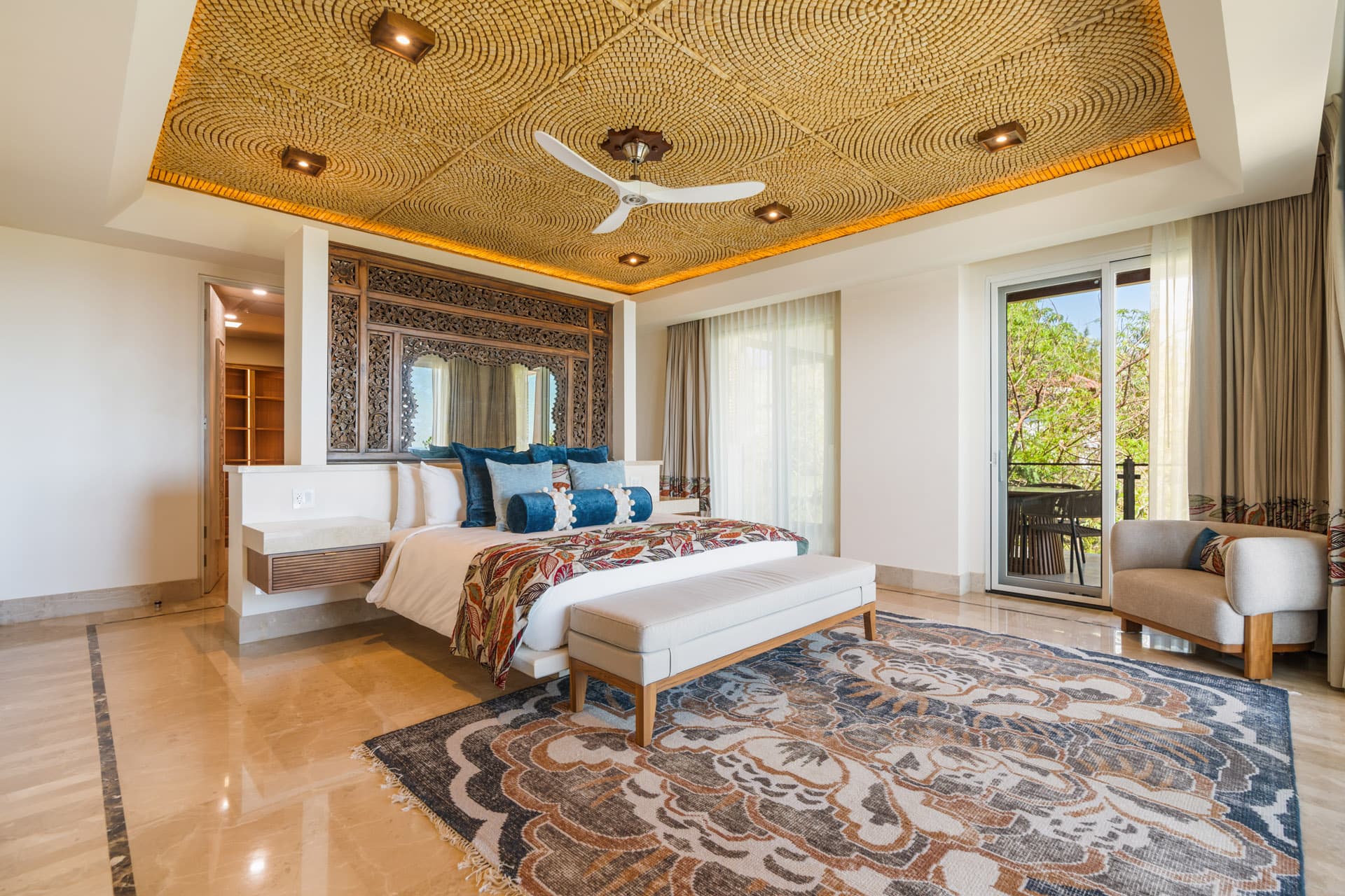 Upper Primary Suite — woven ceiling and Pacific views